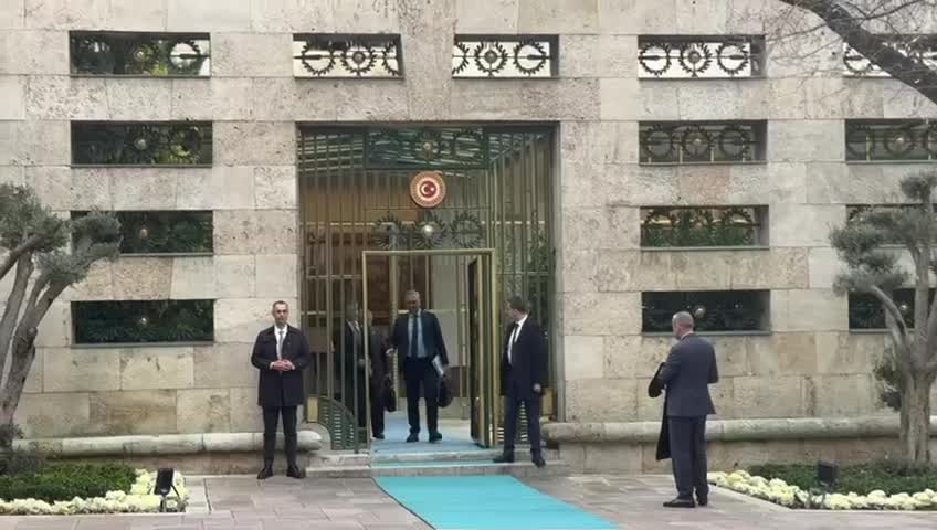 Süreç komisyonu "ortak yazım ekibi" toplantısı sona erdi... Feti Yıldız: Görüşmeler devam ediyor