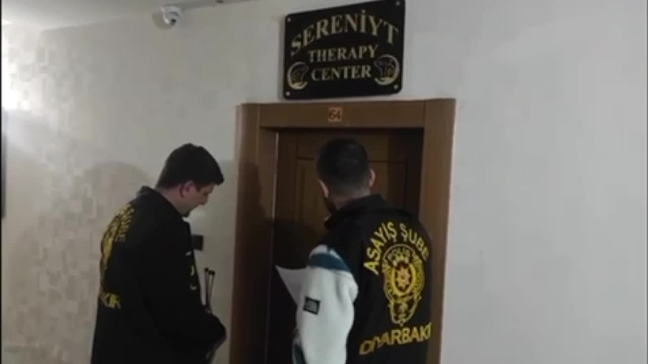 Diyarbakır merkezli üç ilde “Kadraj” operasyonu: Gözaltına alınan 18 şüpheliden 12'si tutuklandı