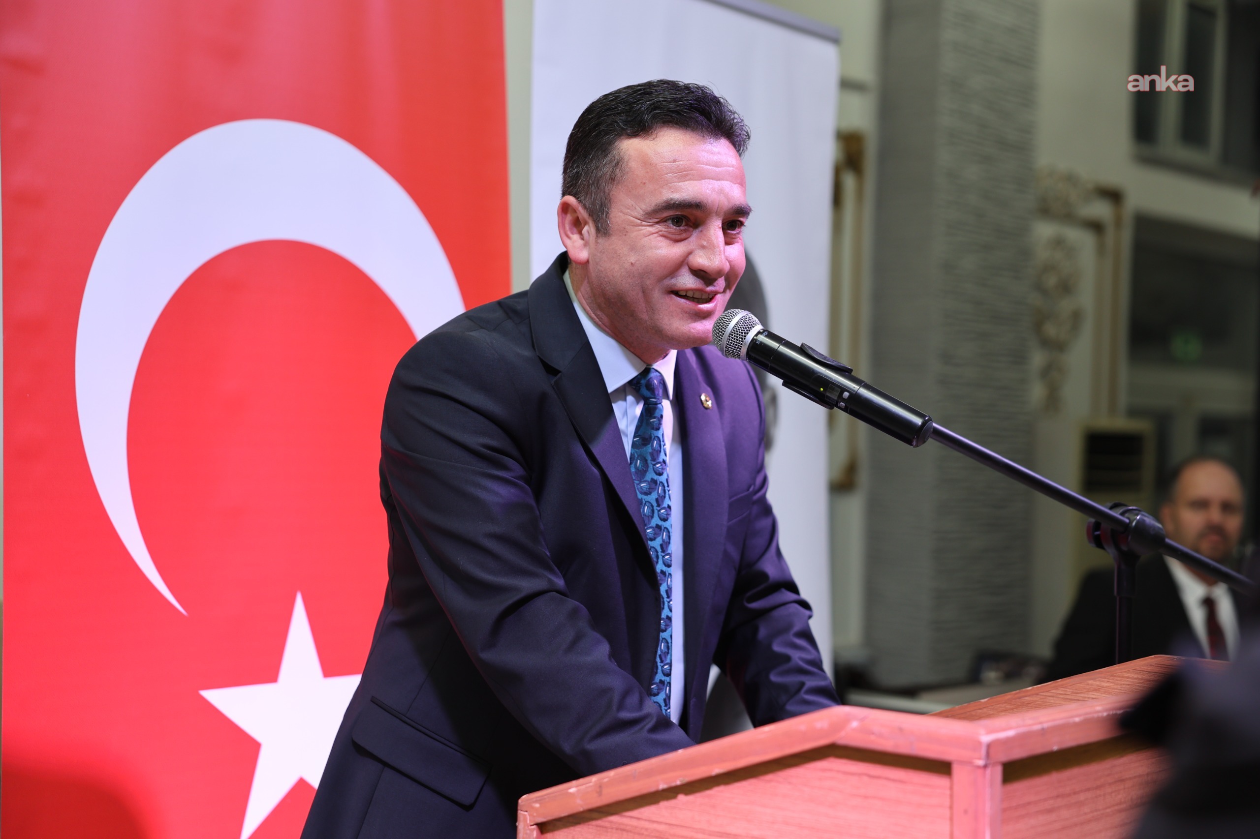 Sivrihisar Belediye Başkanı Dökmeci: "Ayrıştırmadan, ötekileştirmeden, ortak akılla ve istişareyle ilçemize hizmet etmeye devam ediyoruz"