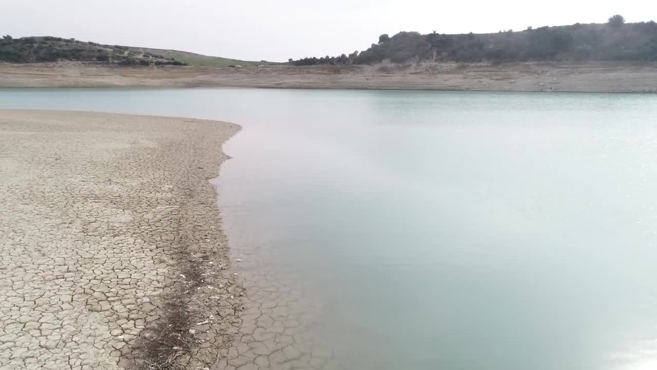 MERSİN'DE KURAKLIK TEHLİKESİNE KARŞI SU TASARRUFU UYARISI