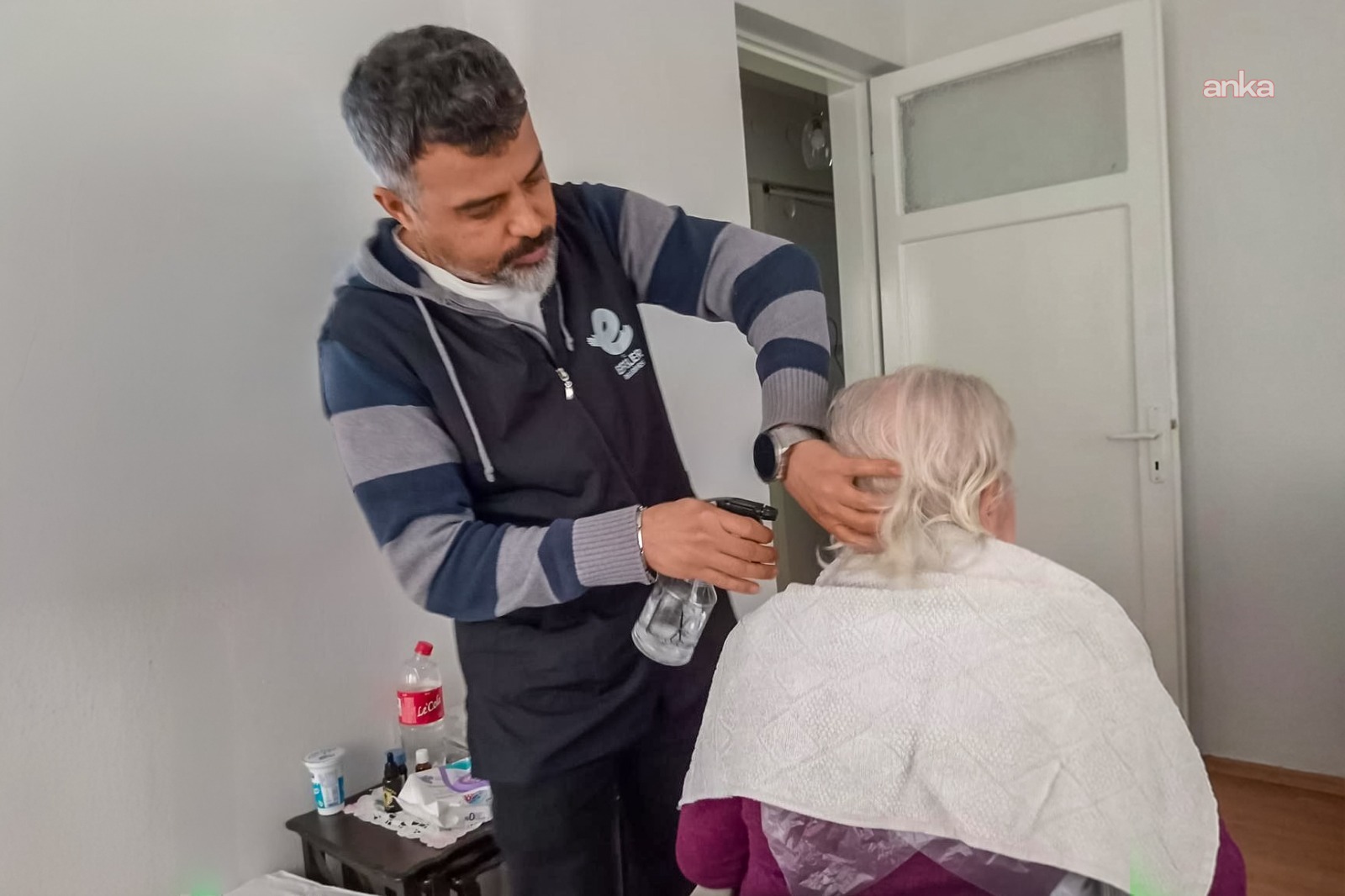 Efeler Belediyesi’nin "Evde Bakım Hizmetleri" devam ediyor