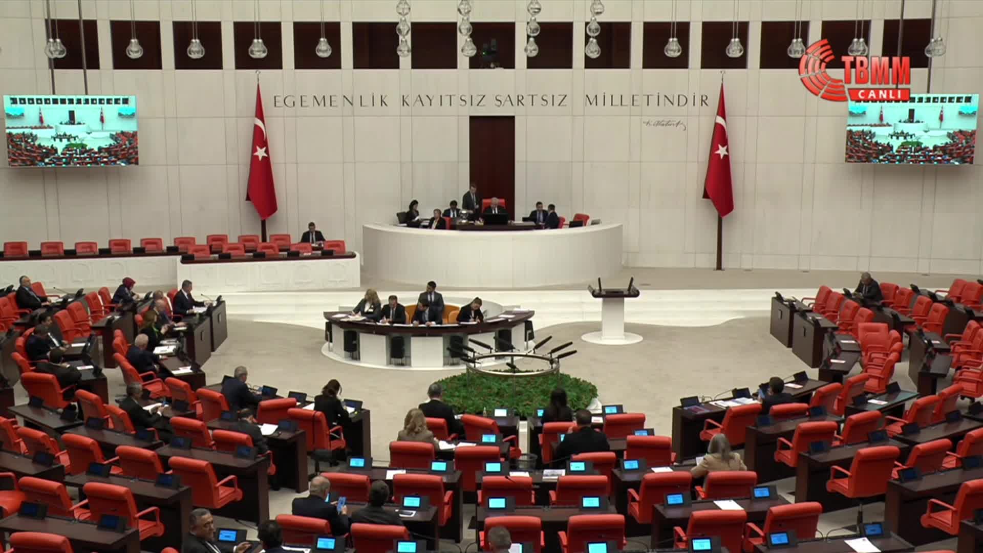 TBMM Genel Kurulu... Selçuk Özdağ'dan "Alo Adalet" hattına tepki: Asıl sorun uzun tutukluluk sürelerinin bir cezaya dönüştürülmesidir