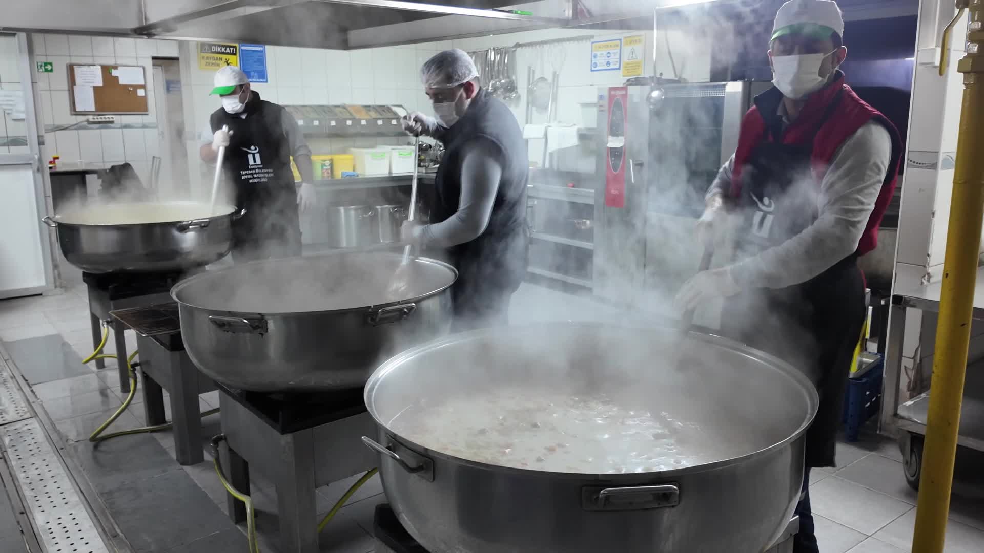 Tepebaşı Belediyesi, ramazanda ihtiyaç sahiplerine sıcak yemek ulaştıracak