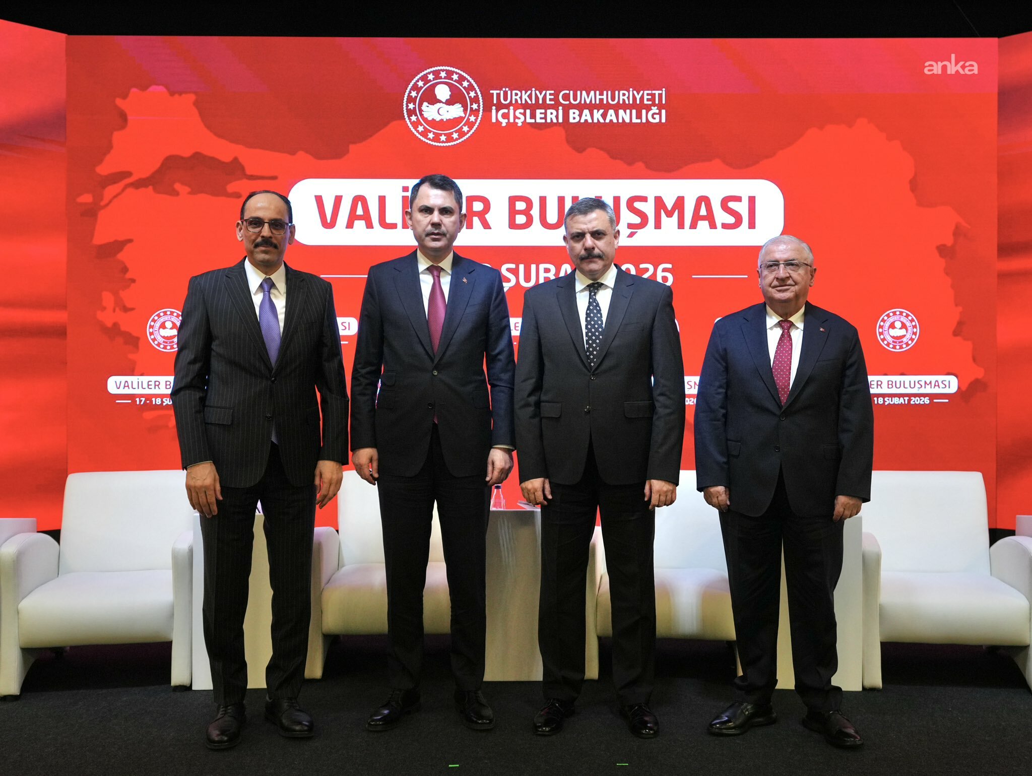 Bakan Kurum, Valiler Buluşmasına katıldı... Kurum: "Deprem bölgesi olmak üzere şehirlerimizin geleceği için yürüttüğümüz çalışmaları istişare ettik"