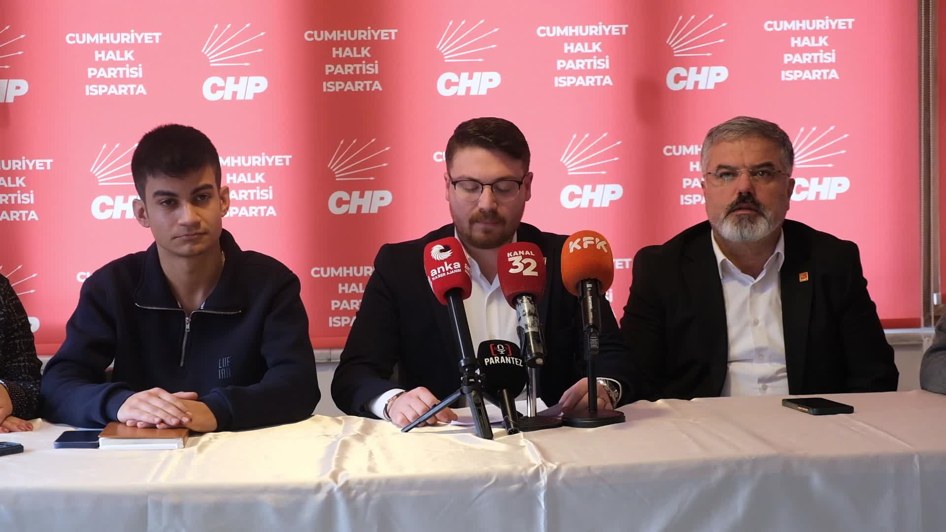 CHP Isparta Gençlik Kolları Başkanı Korkmaz: " Bu zulmü birlikte yeneceğiz. Bu kötü düzenden birlikte kurtulacağız"