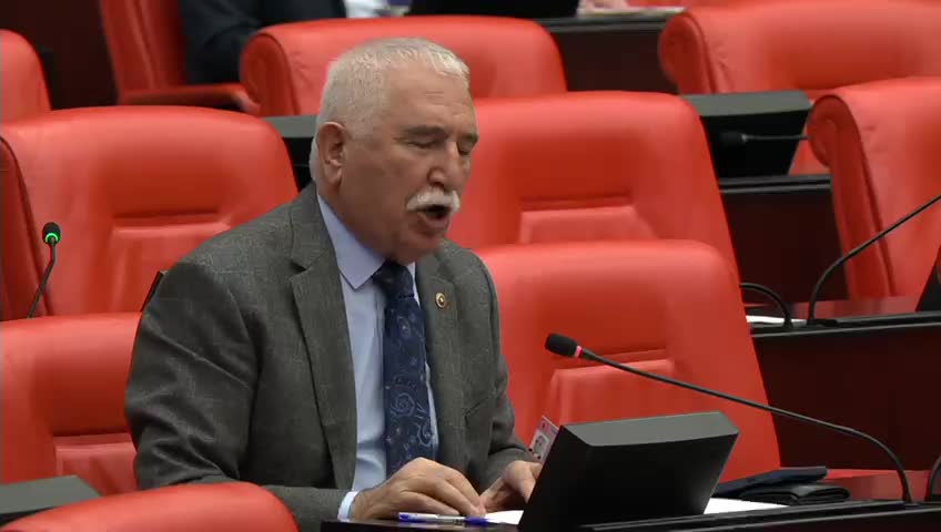 CHP'li Durmaz, esnafın borçları ve e-haciz konusunu TBMM gündemine taşıdı