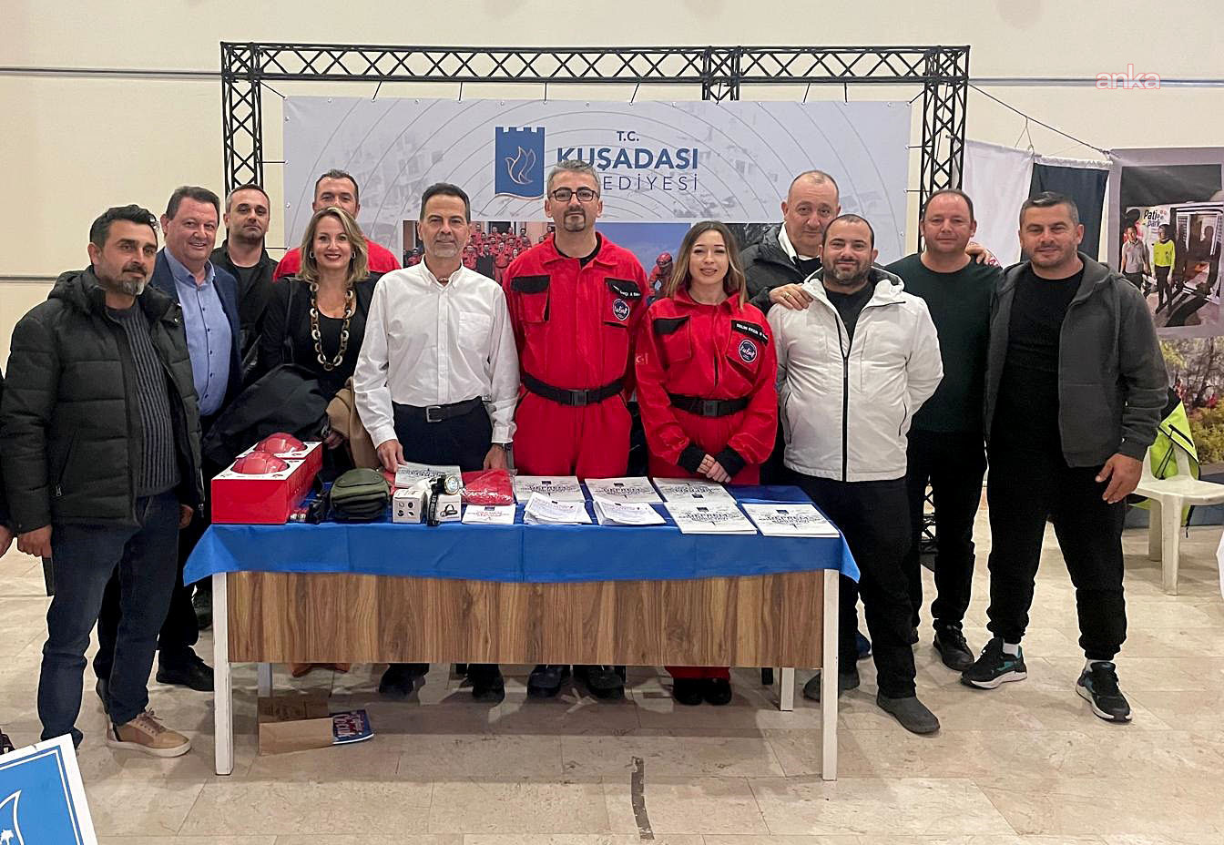 Kuşadası Belediyesi, deprem ve afet hazırlık çalışmalarını İzmir’de anlattı