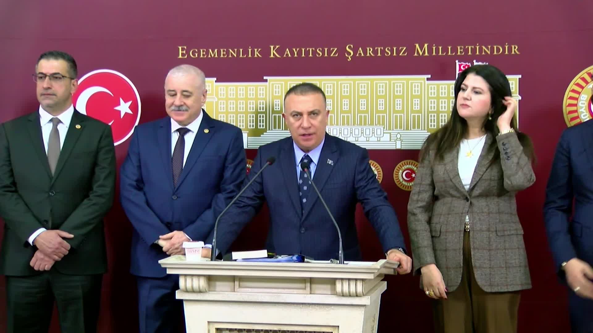 İzzet Ulvi Yönter: Dijital platformlar ve sosyal medya konusunda iktidar cenahından duyduğumuz umut verici haberlere destek olacağız