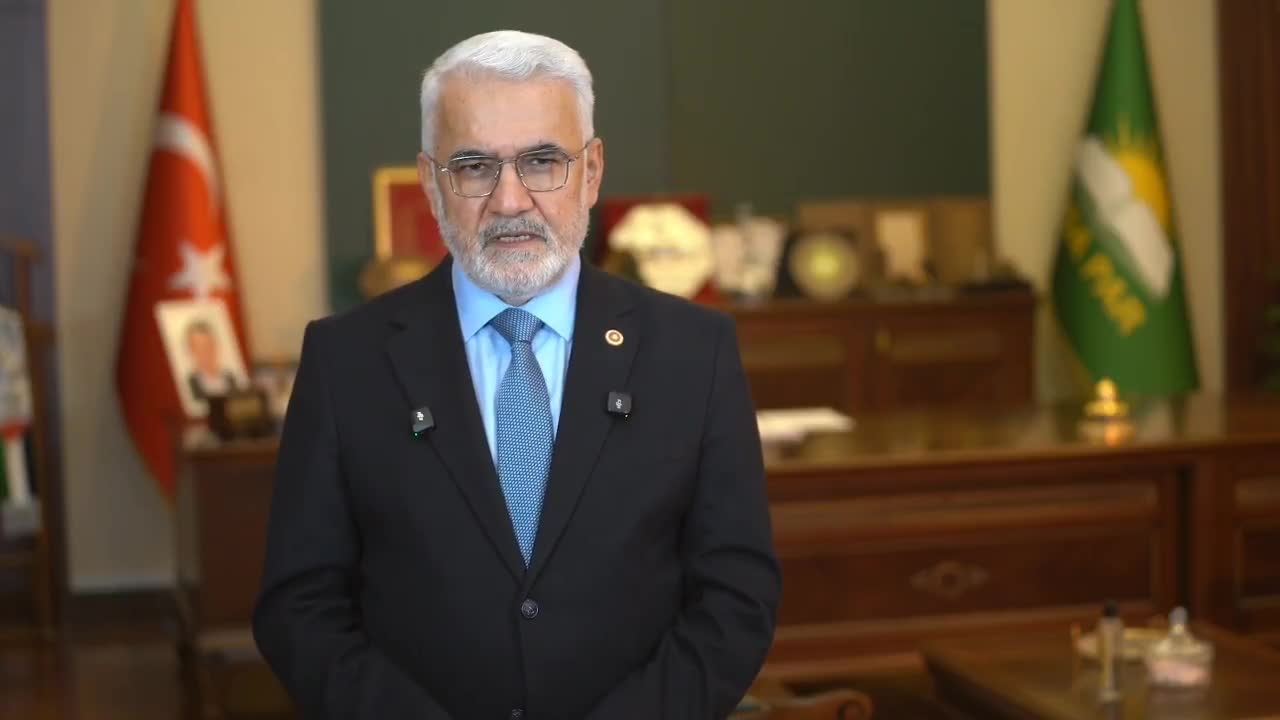 Zekeriya Yapıcıoğlu: Ramazan-ı Şerif’imiz mübarek olsun