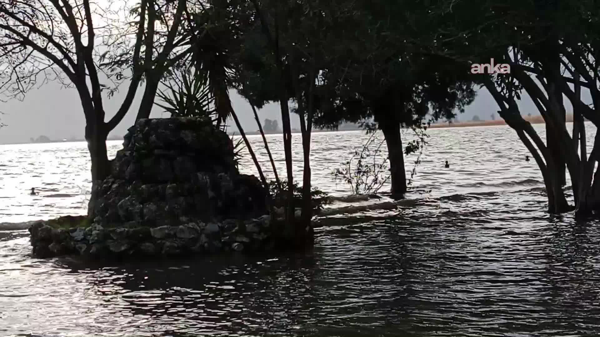 Aşırı yağışlar, Muğla ve ilçelerinde etkisini sürdürüyor