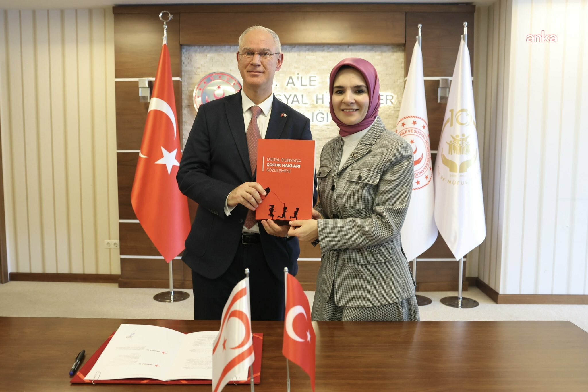 Türkiye ile KKTC arasında "Dijital Dünyada Çocuk Hakları Sözleşmesi" adımı