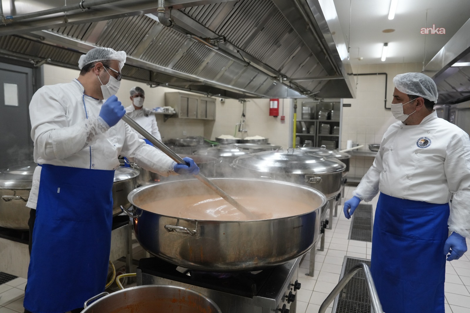 Kartal Belediyesi Aşevleri sahur ve iftarlar için her gün erken saatlerde açılıyor