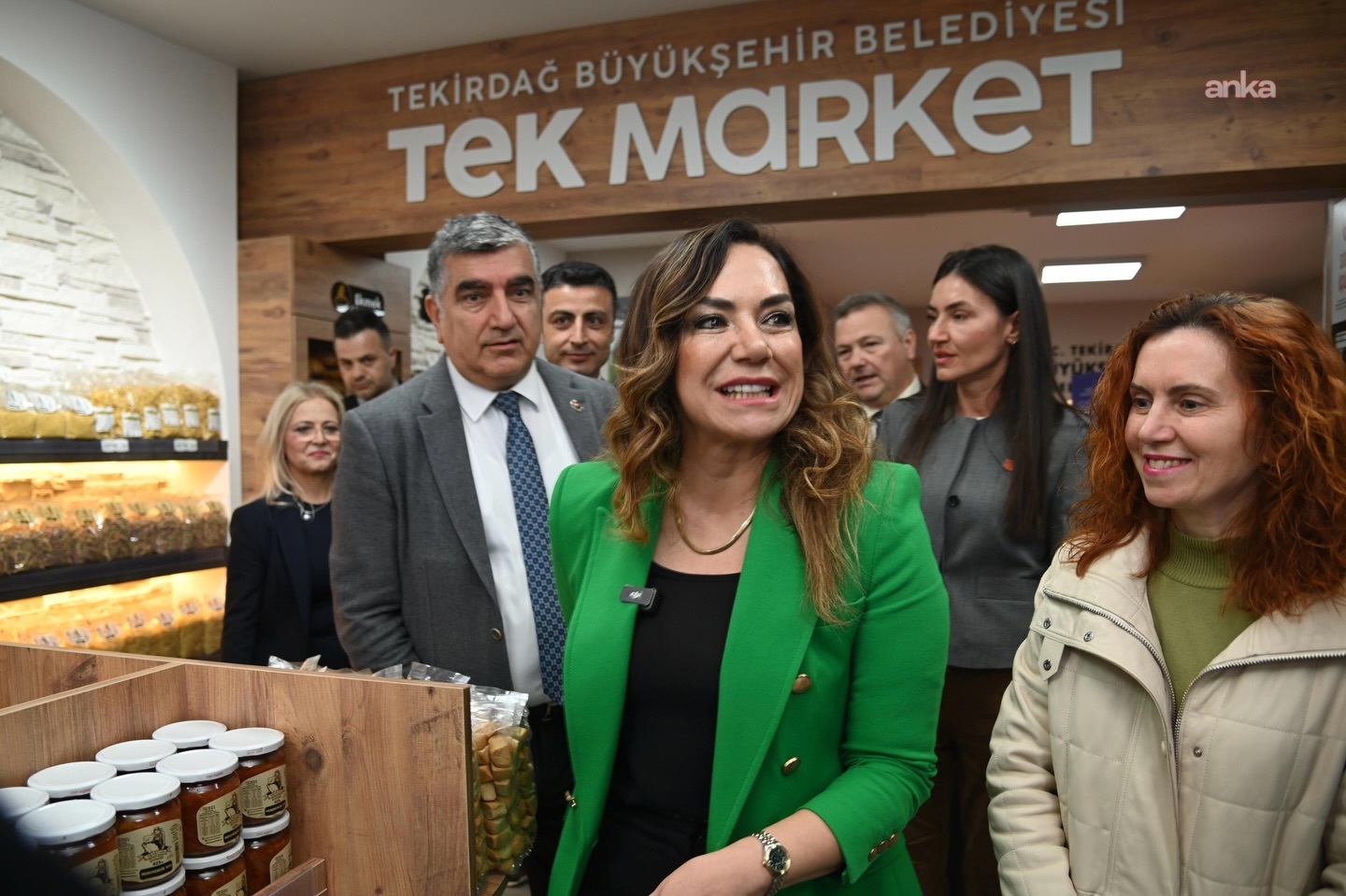 Tekirdağ Büyükşehir Belediyesi, ilk Tek Market'i Süleymanpaşa'da hizmete açtı