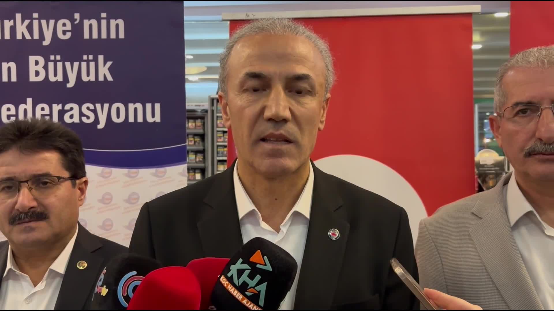 Eğitim-Bir-Sen’den kamu çalışanlarının haklarını iyileştirme çağrısı