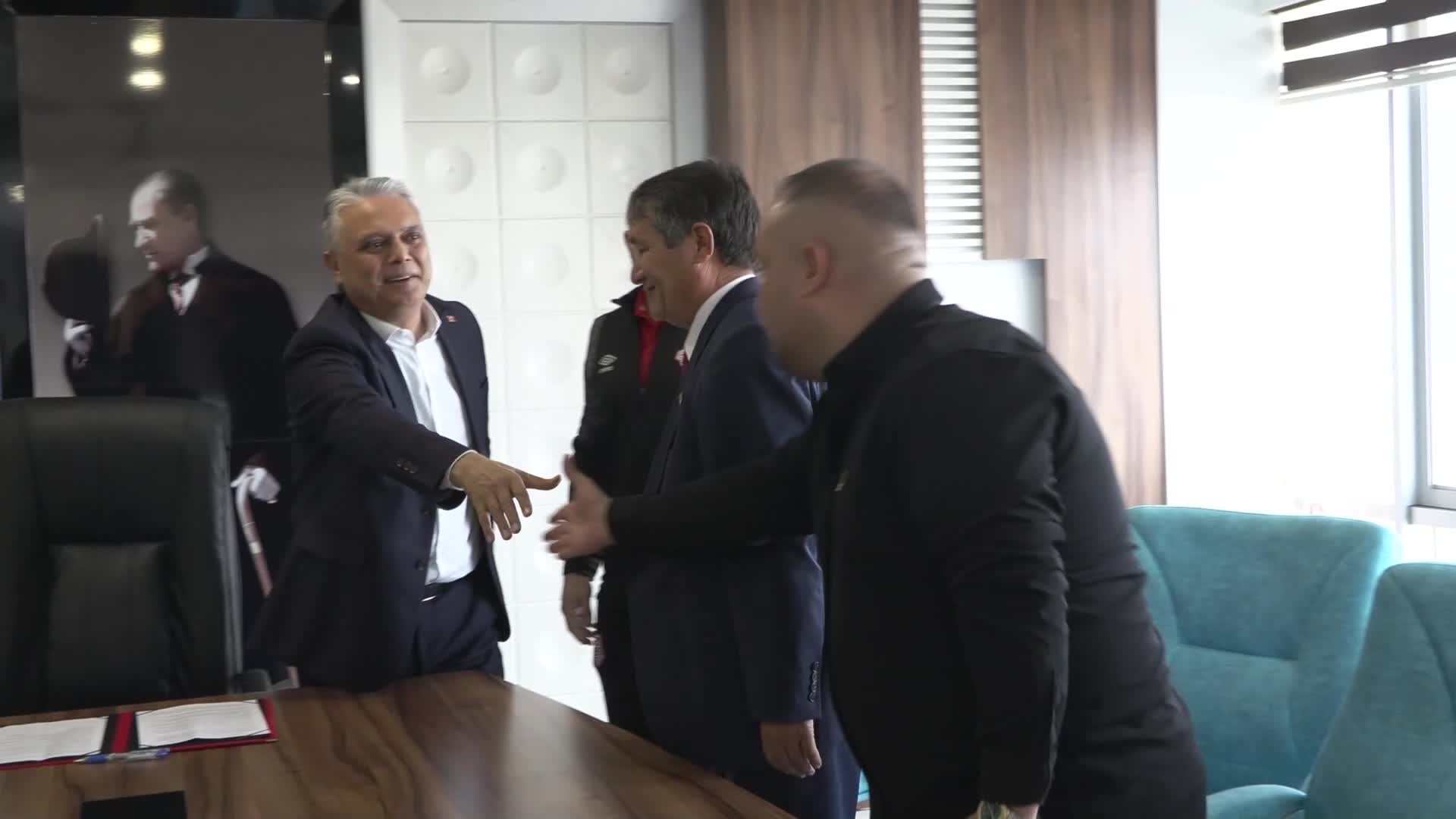Başpehlivan Osman Kan, Muratpaşa Belediyespor'da