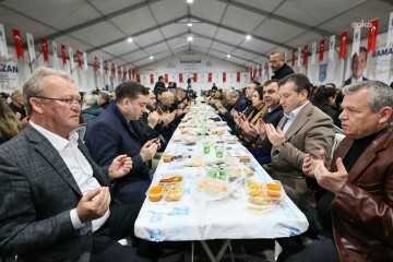 Silivri'de STK ve meslek odaları düzenlenen iftar programında bir araya geldi