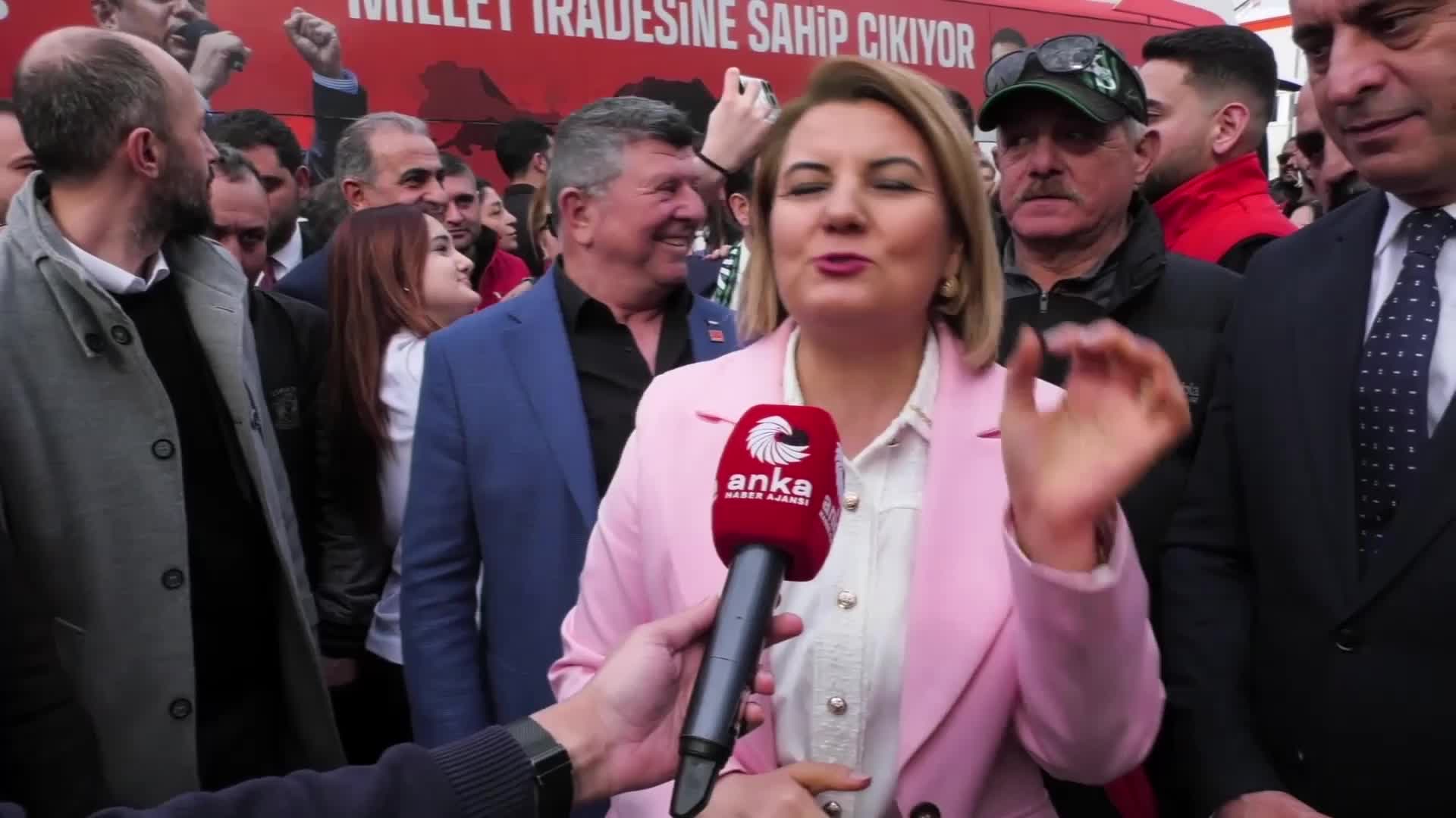 CHP'nin "Millet İradesine Sahip Çıkıyor" mitingi Kocaeli'de... İzmit Belediye Başkanı Hürriyet: "Bu enerji, bu inanmışlık, bu kararlılık ve bu istikrar bizi iktidara taşıyacak"