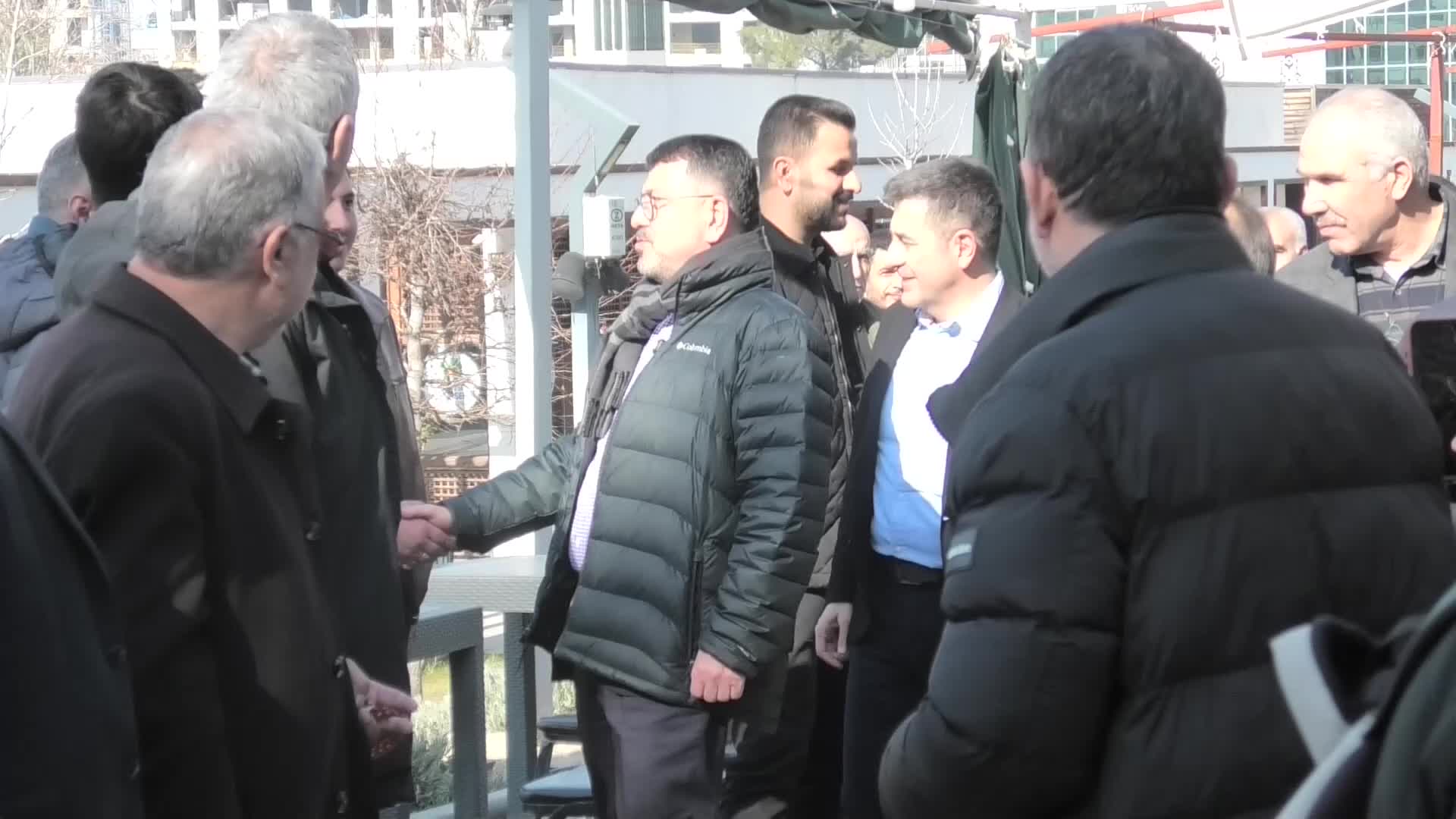 Ağbaba, Bingöllüler Derneği’ni ziyaret etti: "Kaynamayan milyonlarca tencere var"