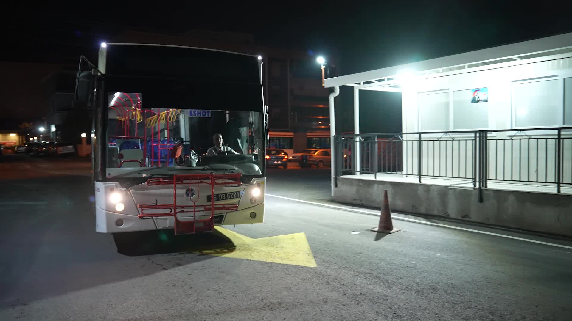 Garajlar dijitalleşiyor... İzmir ulaşımında akıllı adım