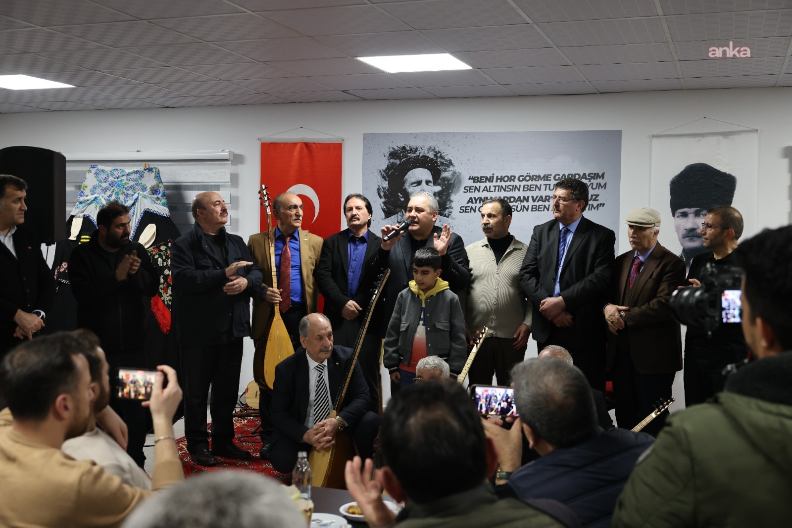 Keçiören Âşıklar Kıraathanesi’nde geleneksel ramazan eğlencesi düzenlendi