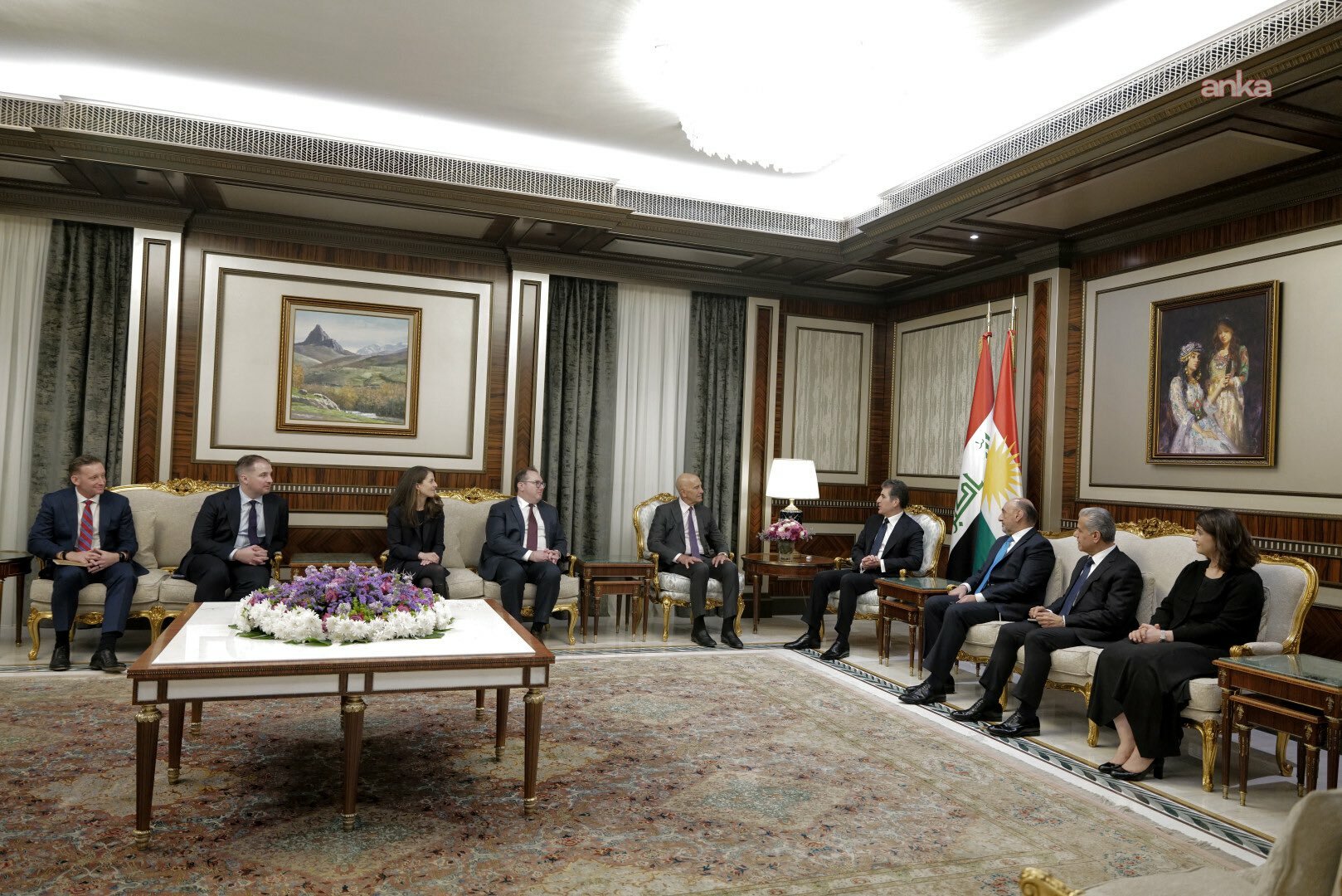 IKBY Başkanı Barzani, ABD'nin Suriye Özel Temsilcisi Barrack ile görüştü