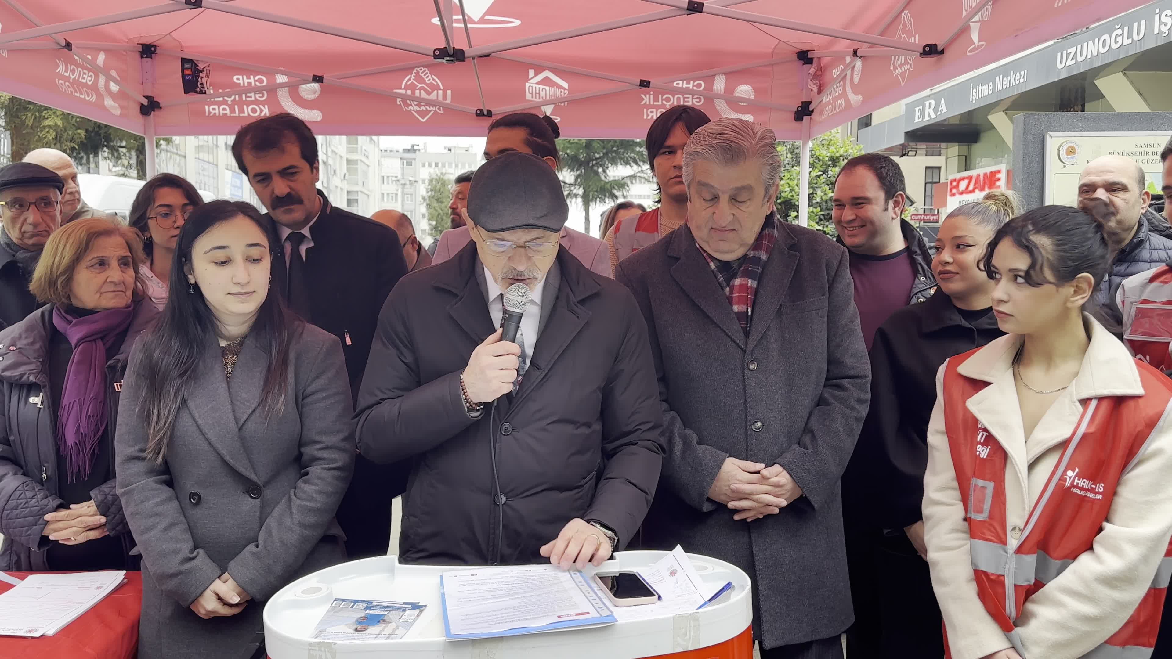 CHP Samsun İl Başkanı Özdağ gençlere seslendi: "Sizleri yalnız ve kimsesiz hissettiren bir düzene katlanmak zorunda değilsiniz"