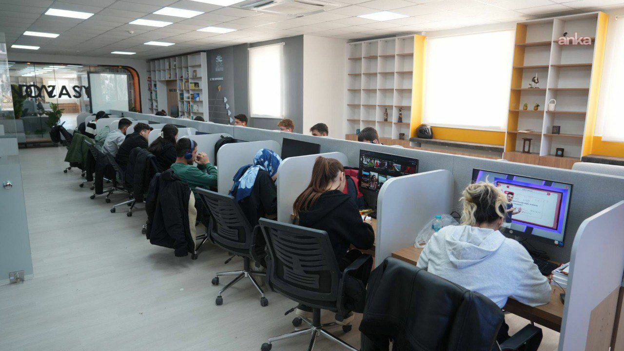 “Buca’dan Adıyaman’a Eğitim Desteği” projesi... MEB müfredatına uygun olarak hazırlanan platform kullanıma sunuldu