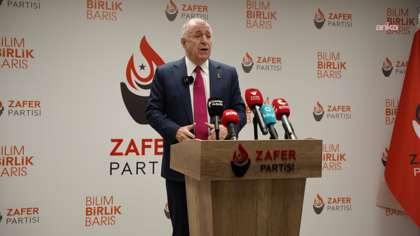 Ümit Özdağ, partisine bağış çağrısında bulundu: "Senin desteğinle varız ve seninle başaracağız"