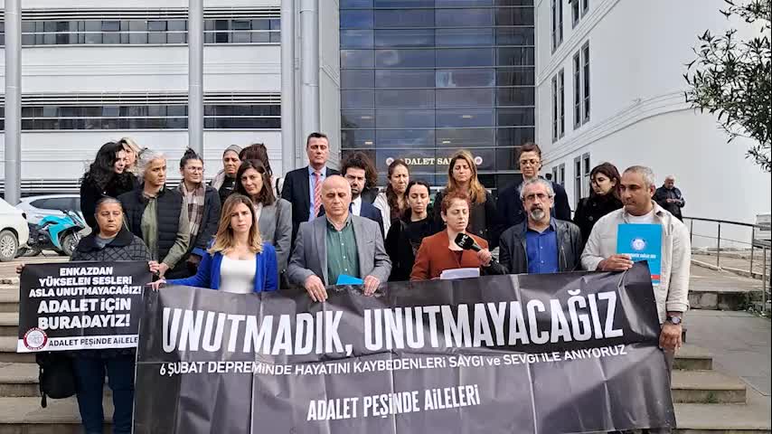 Hatay'da 6 Şubat depremlerinde yıkılan hastane ve binalara ilişkin davalar sürüyor, aileler adalet çağrısı yaptı