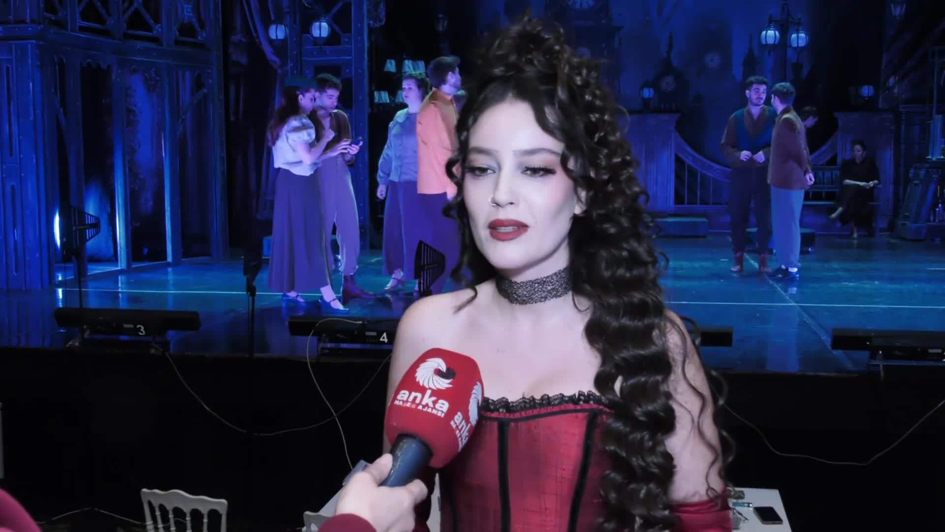 Hayko Cepkin 6 Mart’ta sahne alacağı “Jekyll & Hyde” müzikaline ilişkin konuştu: “Uyandırır bence sanat”