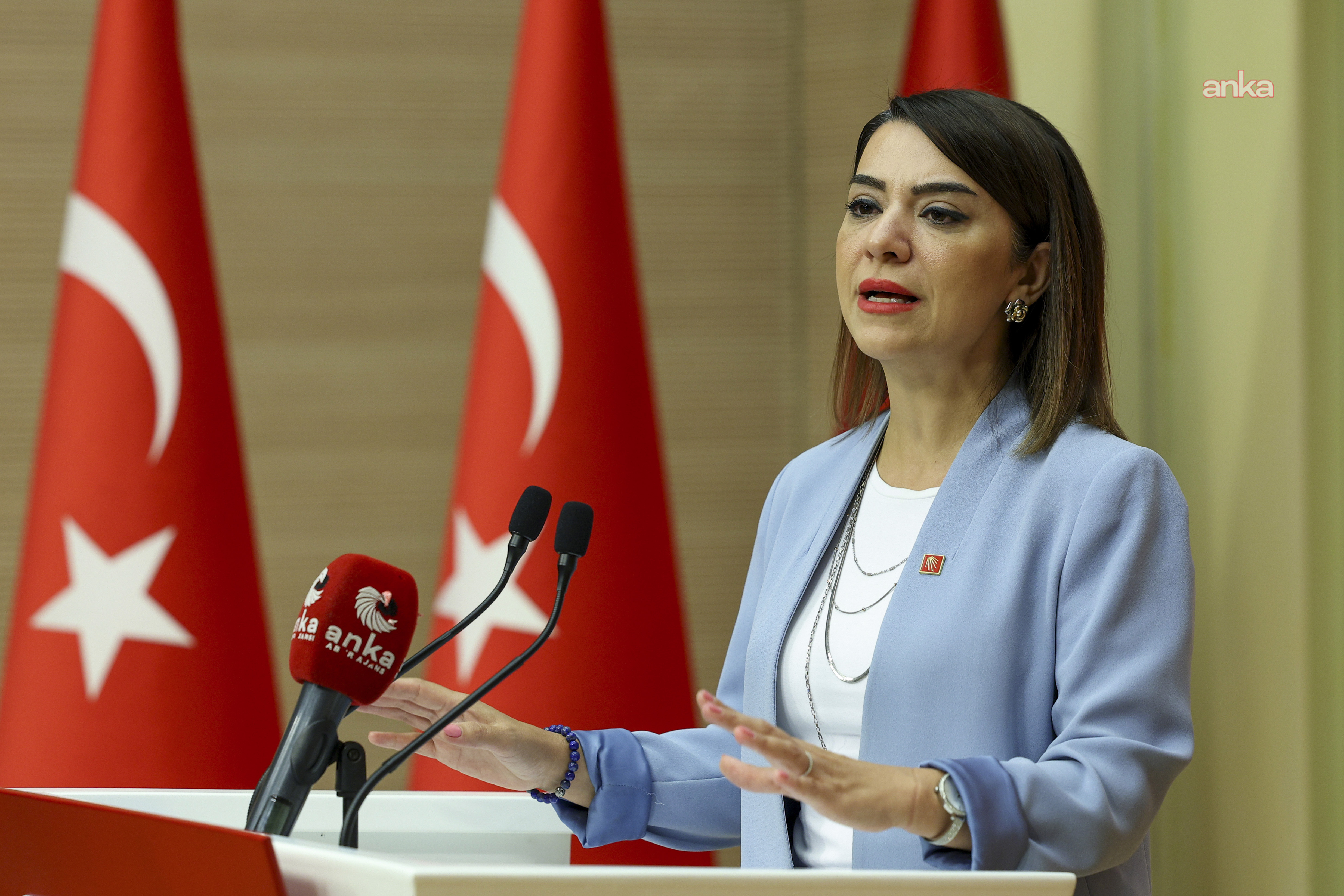 Gamze Taşcıer: Çocukları koruyamayan iktidar, fason üretimi koruyor