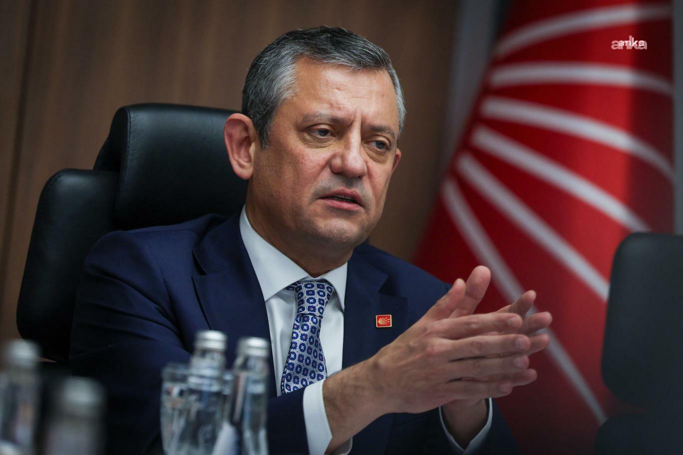 Özgür Özel'den Galatasaray'a tebrik mesajı