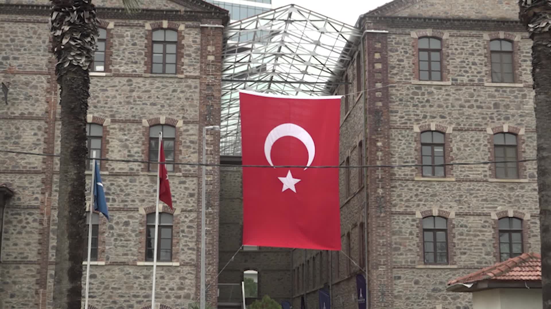 İzmir’in yeni başlangıçlara açılan kapısı: Meslek Fabrikası