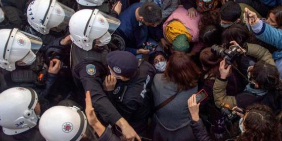 KADIKÖY’DE GÖZALTINA ALINAN 61 KİŞİ DE SERBEST KALDI