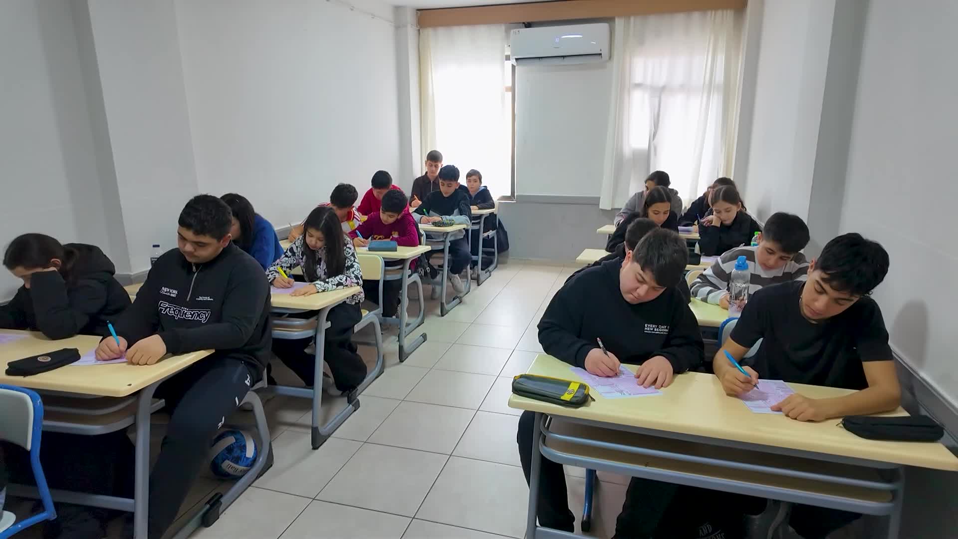 Mersinli öğrenciler, Eğitim ve Öğretimi Destekleme Kurs Merkezleri ile sınavlara hazırlanıyor