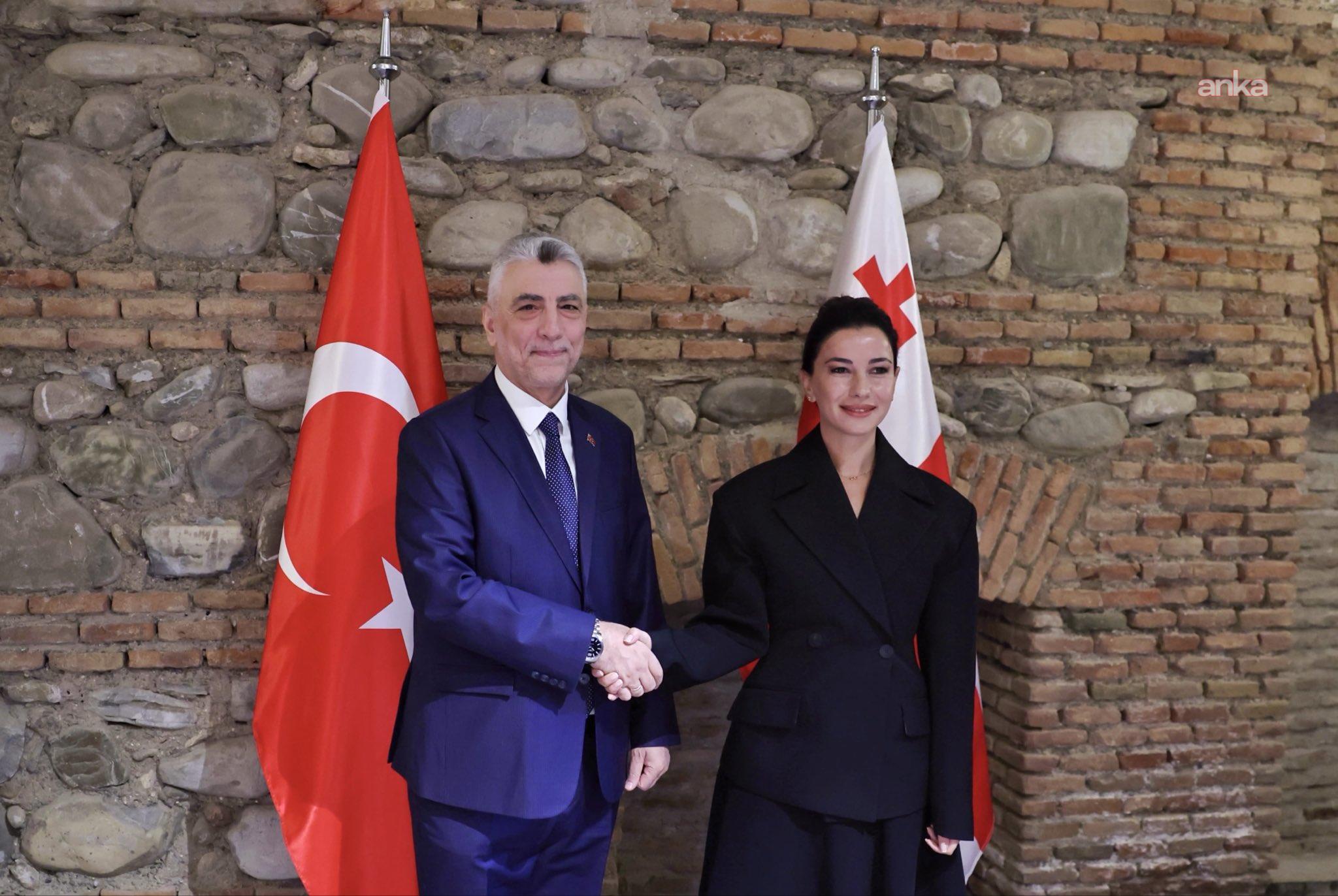 Bakan Bolat, Gürcistan Ekonomi ve Sürdürülebilir Kalkınma Bakanı Kvrivishvili ile bir araya geldi