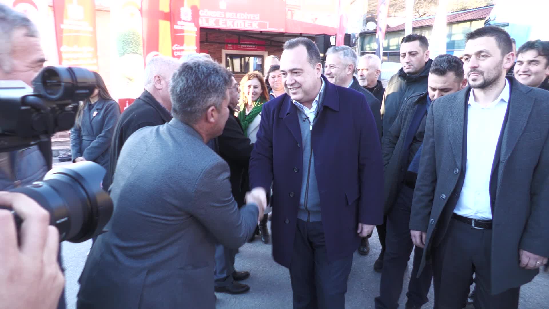 Manisa Büyükşehir Belediyesi’nin iftar sofrası, Gördes’te kuruldu