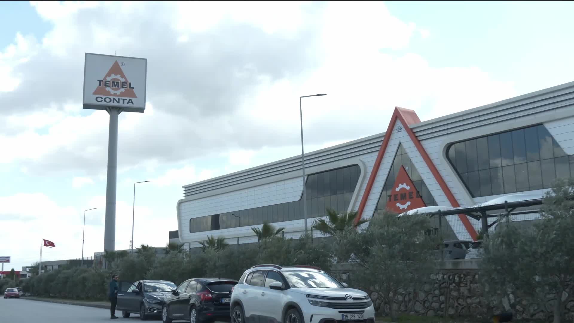 CHP Genel Başkan Yardımcısı Karasu'dan grevde olan Temel Conta işçilerine destek...