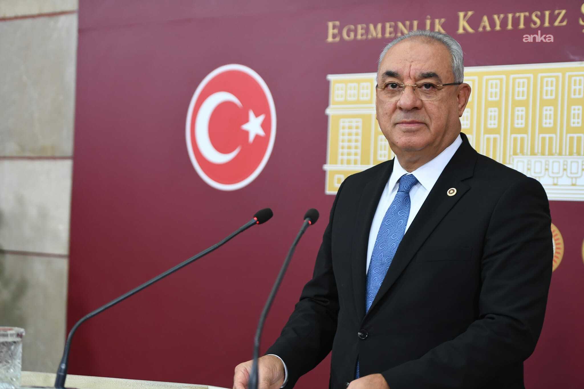 Önder Aksakal'dan, Bahçeli'ye "statü" tepkisi: "Bölücü başı, ömür boyu hapis cezasına hüküm giymiş mahkumdur, bu statü değişmeyecektir"