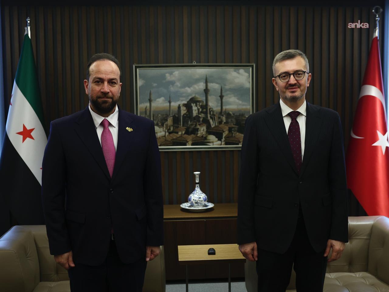 İletişim Başkanı Duran, Suriye Enformasyon Bakanı el-Mustafa ile görüştü