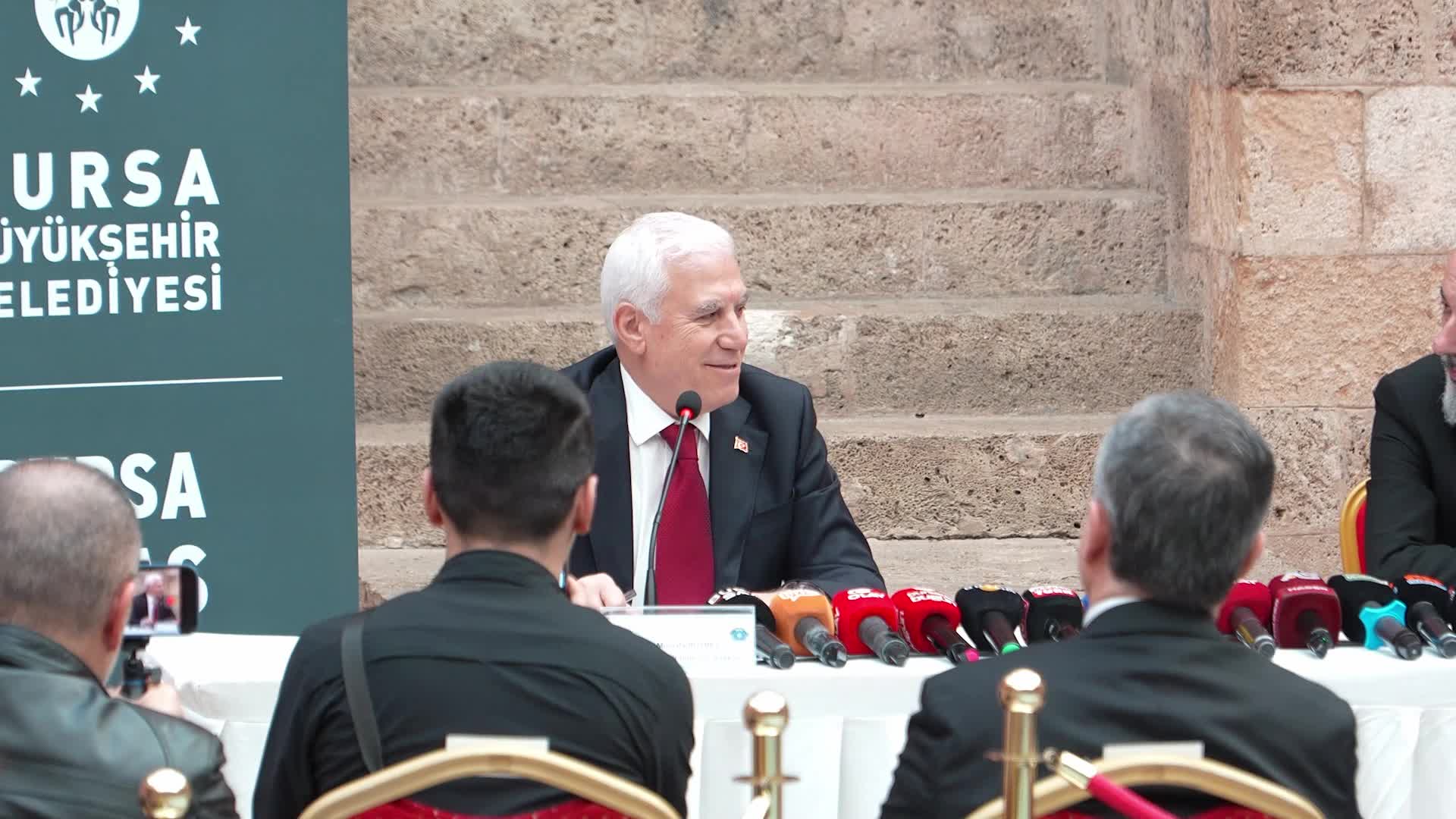 Bursa Büyükşehir Belediye Başkanı Bozbey: "Bursa, fethin 700'üncü yılında dünya sahnesinde hak ettiği yeri alacak"