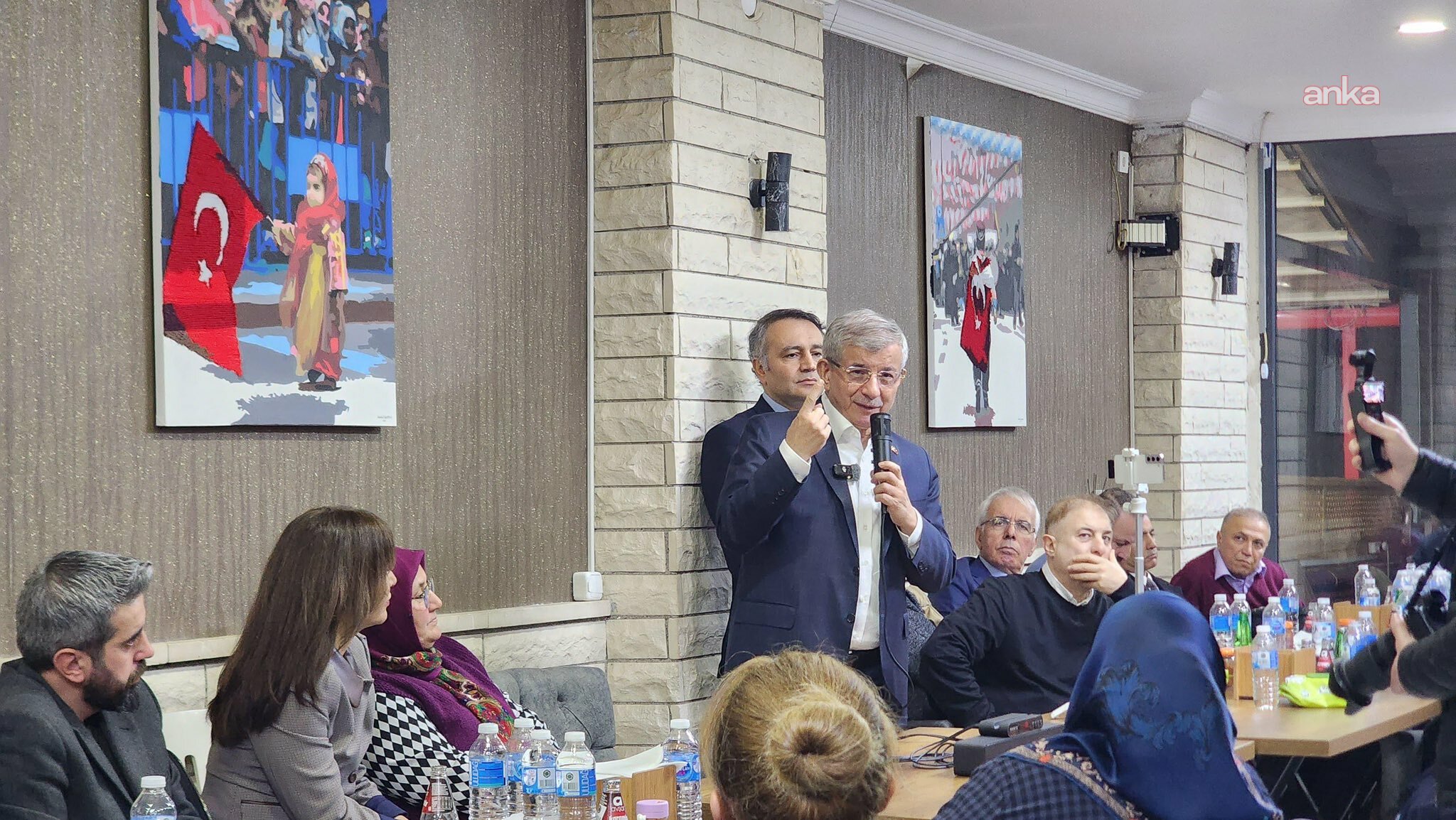Davutoğlu KHK'lılarla iftarda buluştu: Adalet herkese lazımdır