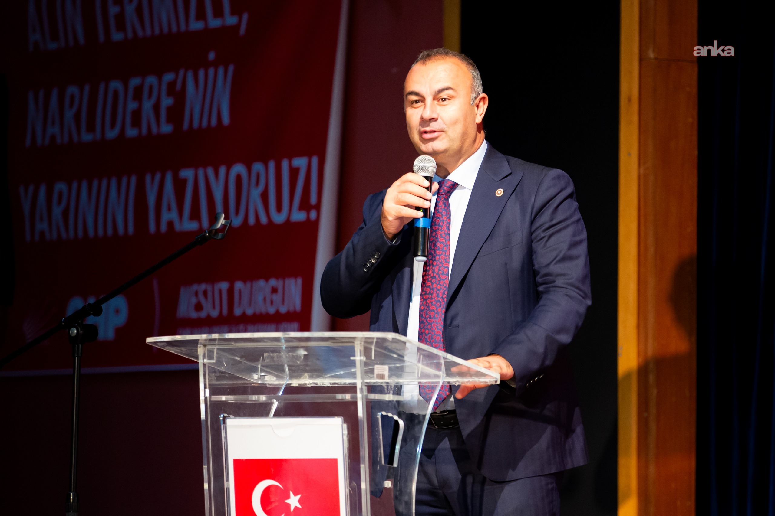 CHP'li Ednan Arslan: “Halkın nefes aldığı her alanı ortadan kaldırmaktan vazgeçin”