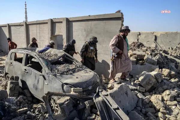 Pakistan-Afganistan hattında durum ağırlaşıyor: Afganistan’da can kaybının 283’e yükseldiği iddia ediliyor