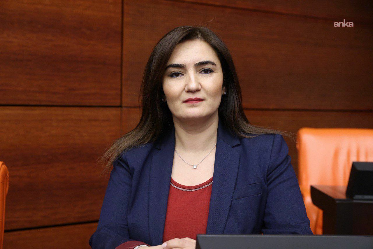 CHP'li Kılıç’tan AK Partili İnan’a “aktarmalı vekil” tepkisi: İçi boş ve siyasi nezaketten uzak bir ifade kullanmasını esefle karşılıyoruz.