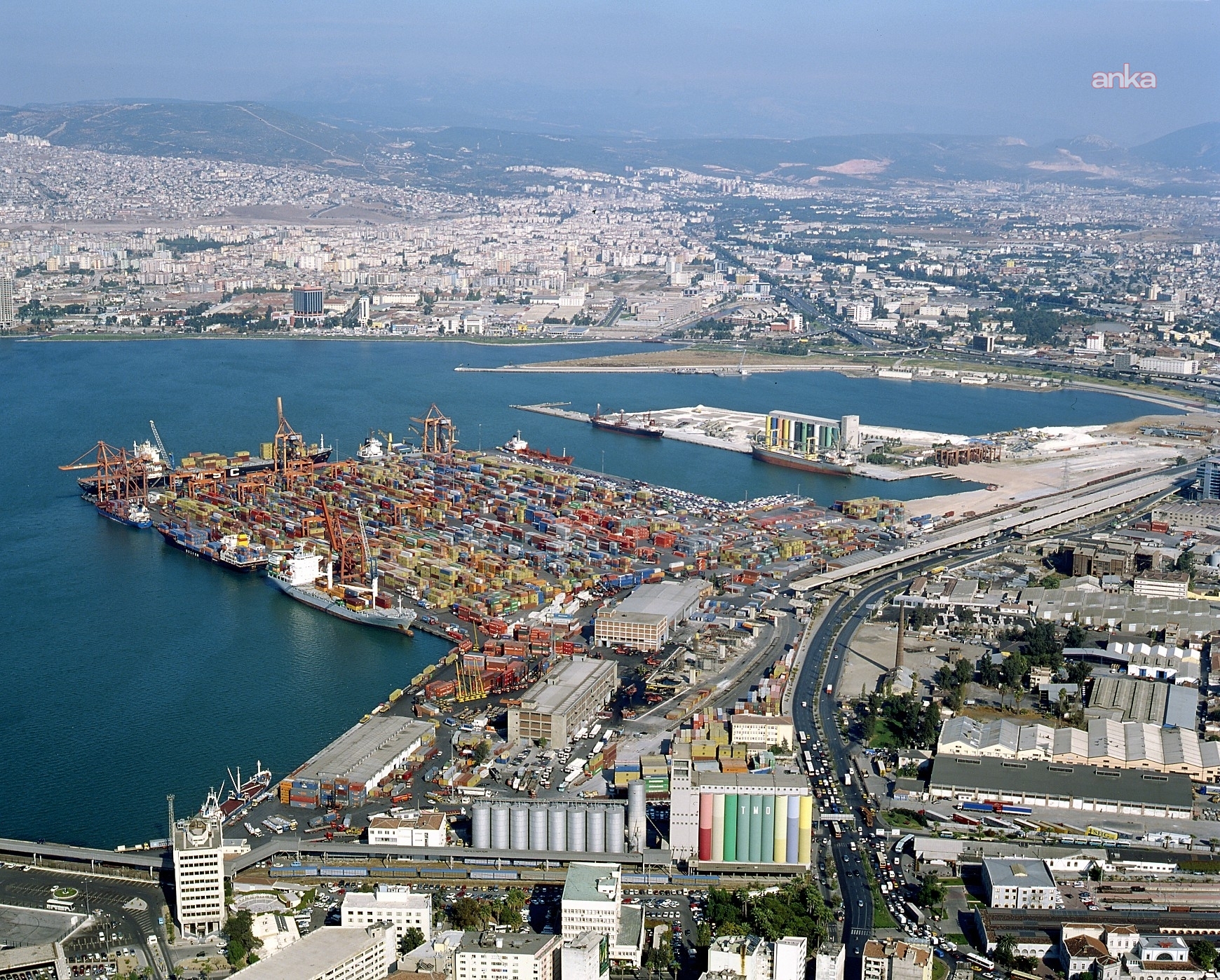 BTS İzmir Şube Başkanı Akyol: Alsancak Limanı halkındır, satılamaz