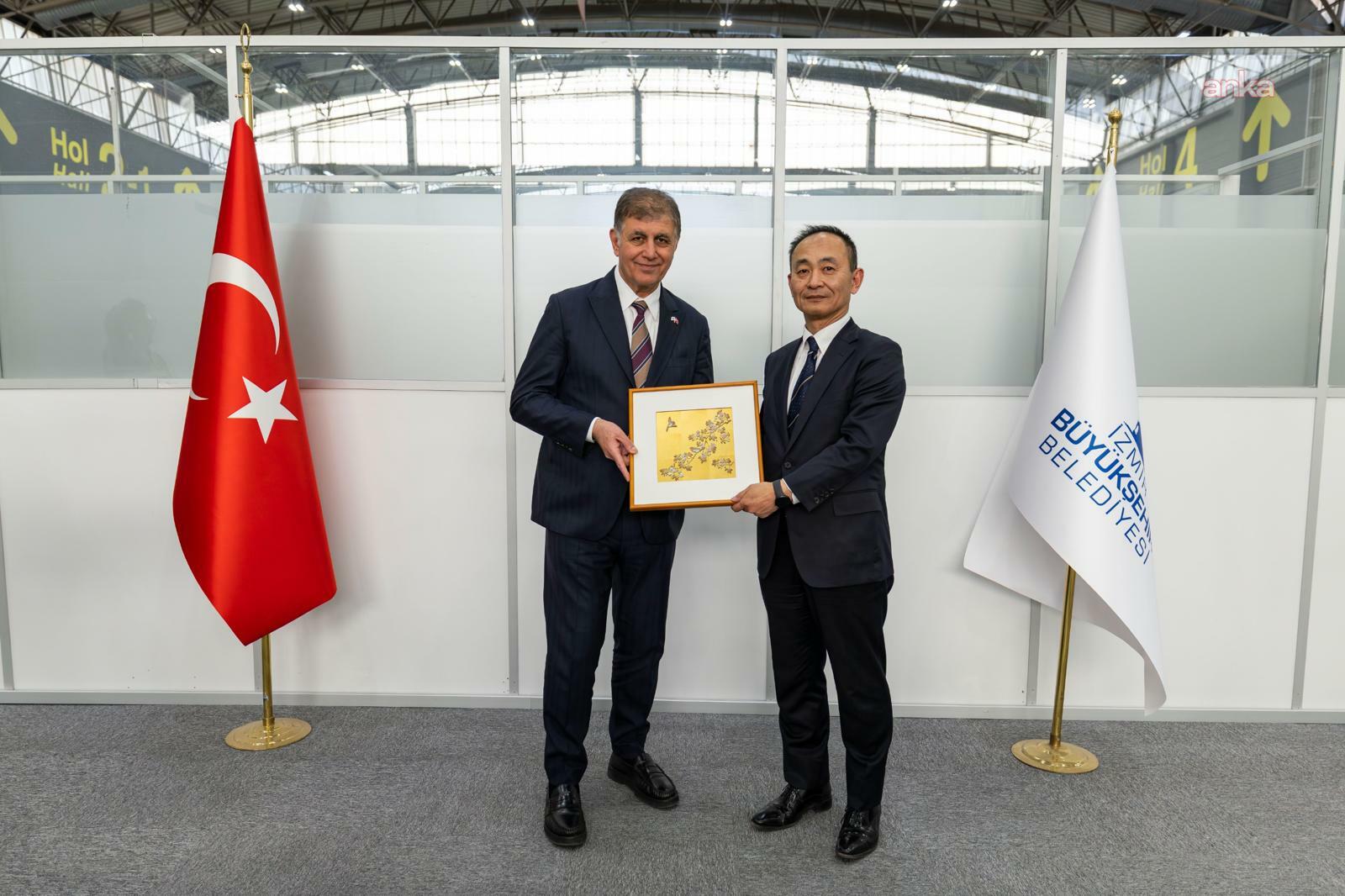 Japonya’nın İstanbul Başkonsolosu Ryoji, İzmir Büyükşehir Belediye Başkanı Tugay'ı ziyaret etti