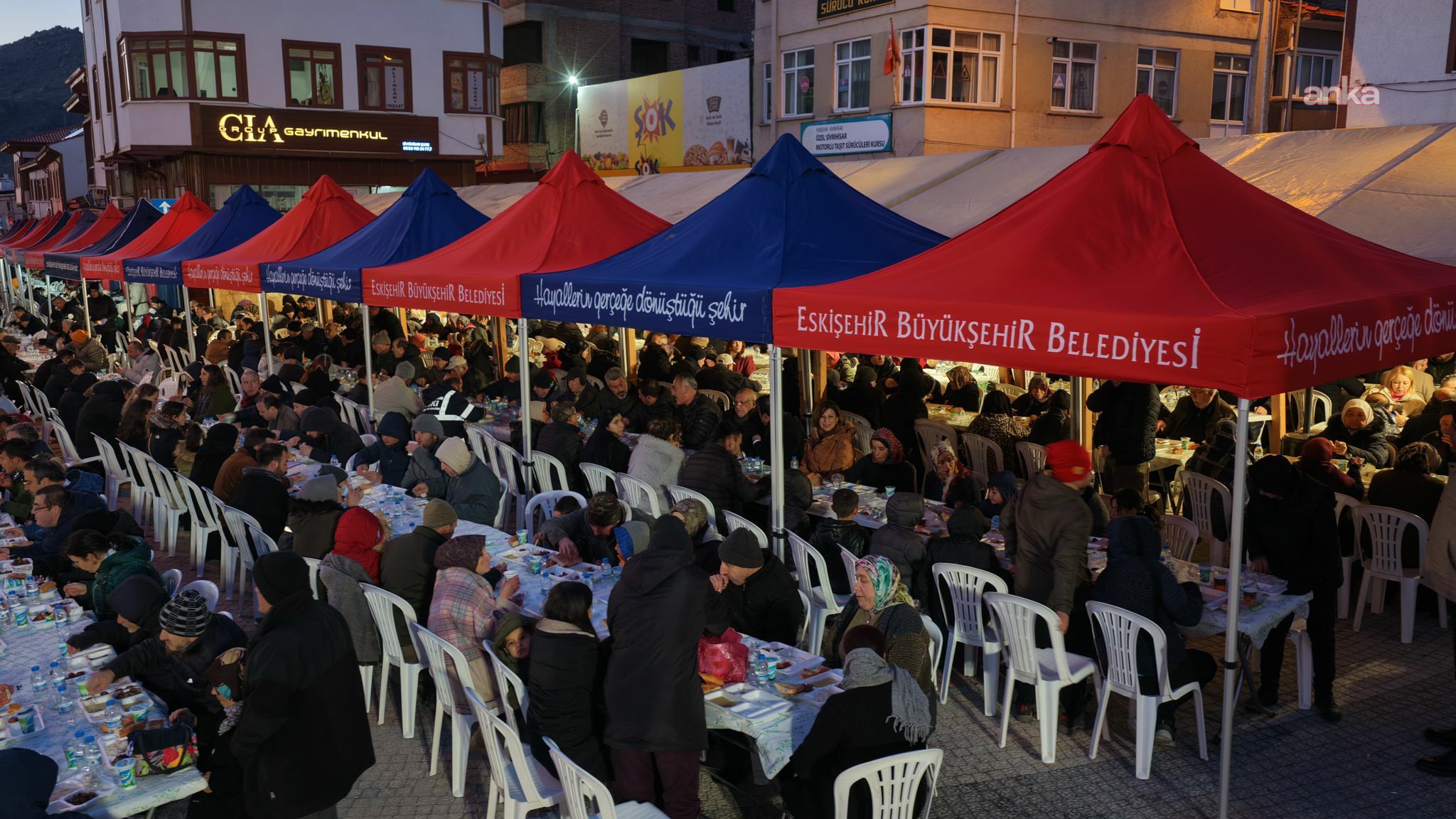 Eskişehir Büyükşehir Belediyesi ile Sivrihisar Belediyesi'nden ortak iftar programı