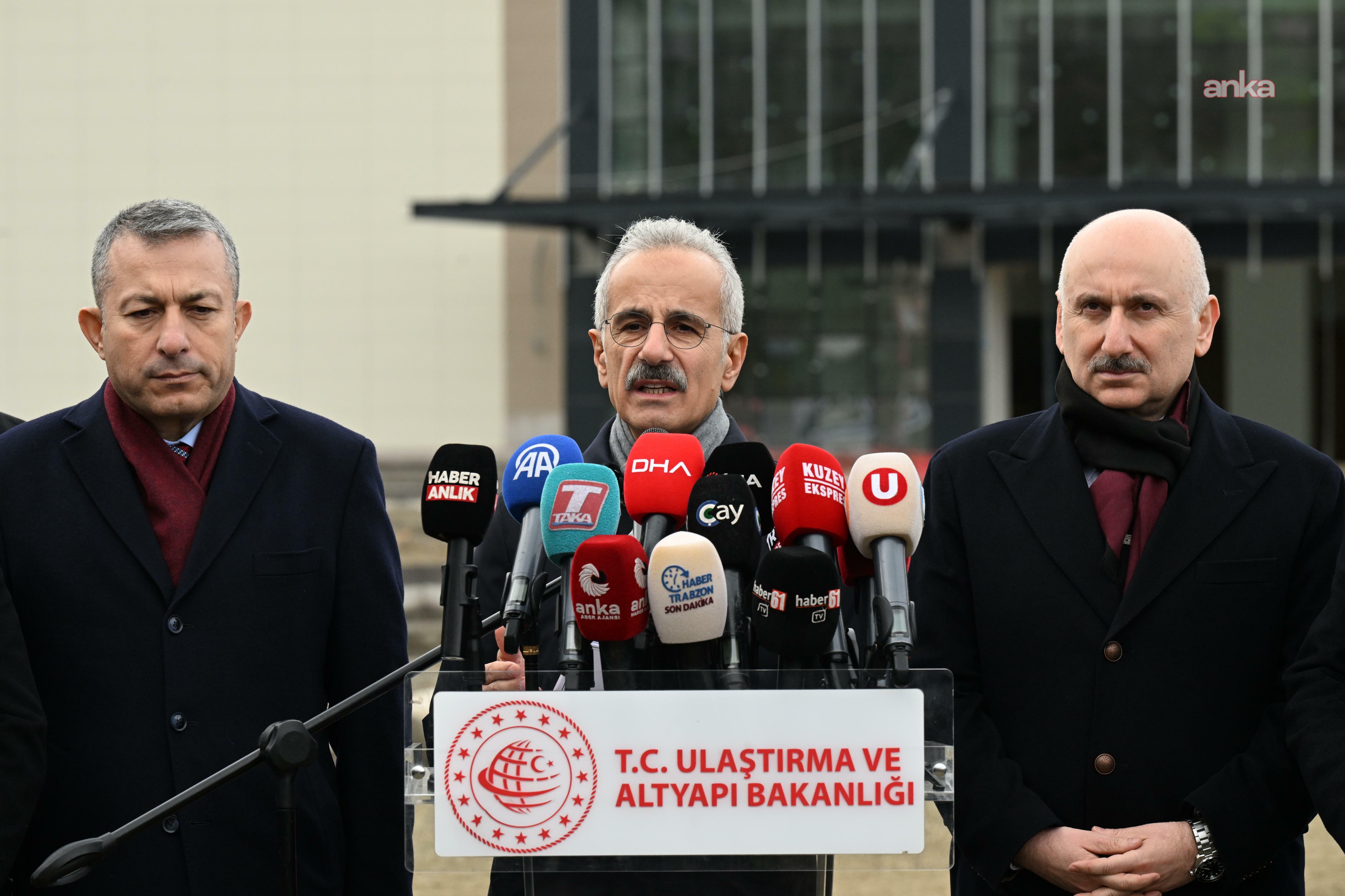 Bakan Uraloğlu: "İran, Irak, Suriye, Lübnan ve Ürdün'e olan bütün uçuşları 2 Mart'a kadar iptal ettik"
