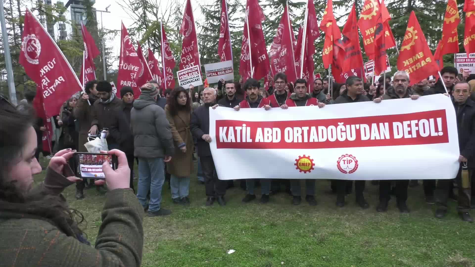 EMEP ve TİP'ten ABD ve İsrail'e protesto: "Emperyalist-Siyonist ittifaka ve bu ittifakla işbirliği yapan saray rejimine karşı tüm emekçileri İran halkı ile dayanışmaya çağırıyoruz"